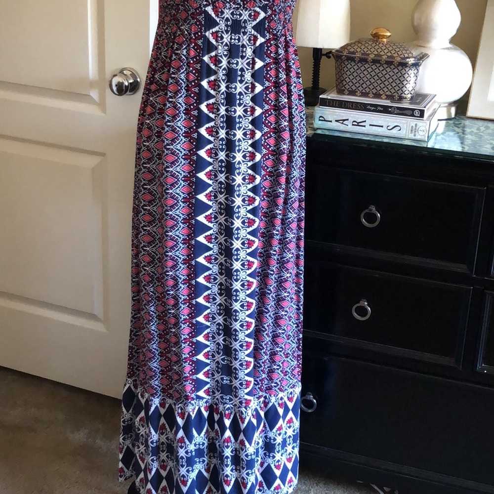 Signature Collection Ruffled Maxi Dress - Picture 3 of 11